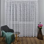 Perdea albă Pașcani cu cercuri -o alegere inspirată pentru casa ta