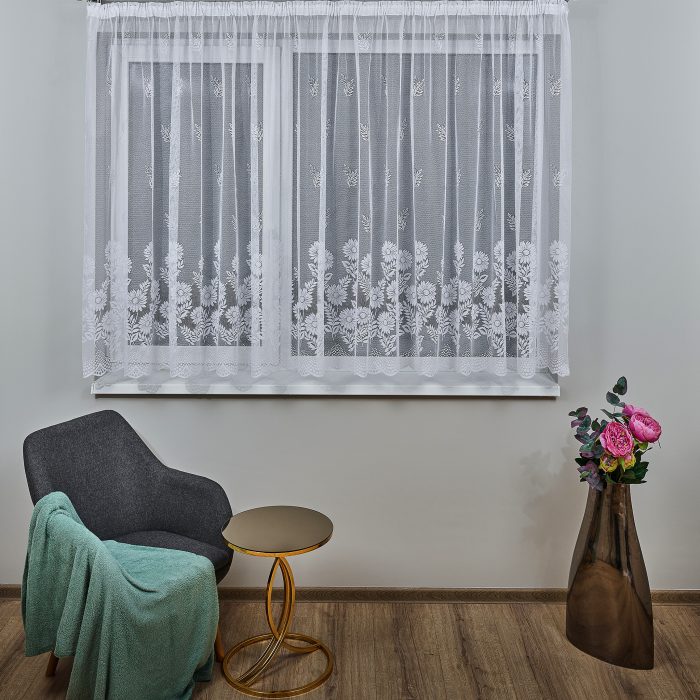 Perdea Albă– Pătrunde în Lumea Florilor cu Stil - imagine 1