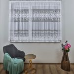 Perdea Albă– Pătrunde în Lumea Florilor cu Stil