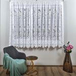 Perdea Albă – Decor Floral Luxos